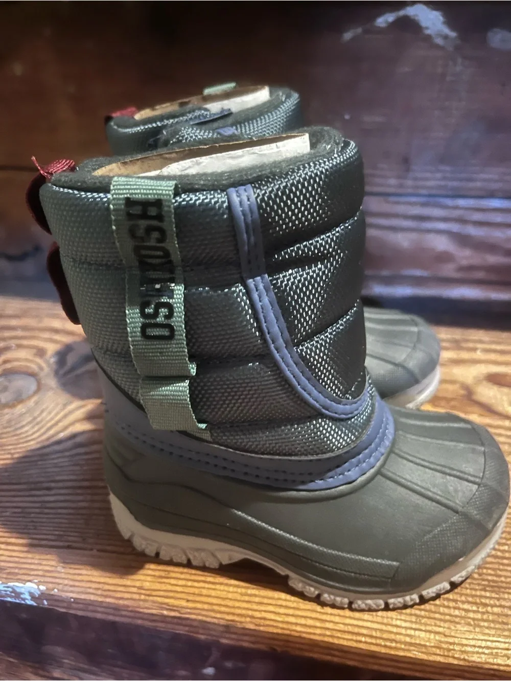 Osh Gosh Kids Winter Boots Size 4